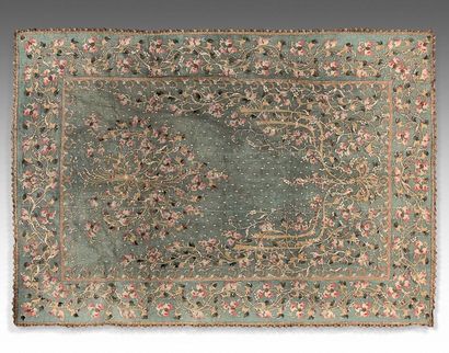 177- Embroidery in silk and metallic threads,...