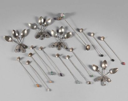 null 206- 12 punch spoons and 12 small silver metal spoons