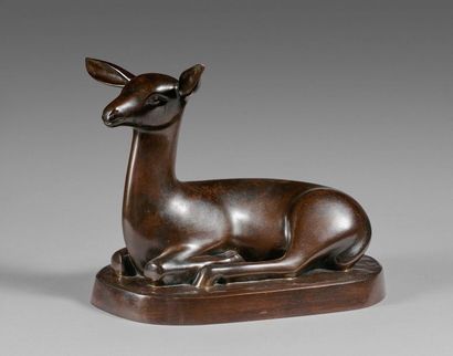  35- Jean Van DONGEN 
"Deer 
Bronze 
L : 33 cm