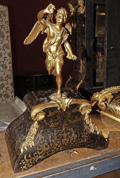 null 51- Cartel and a console in marquetry called ''de Boulle'' and gilded bronze...