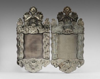 53- Pair of mirrors in the taste of Venice...