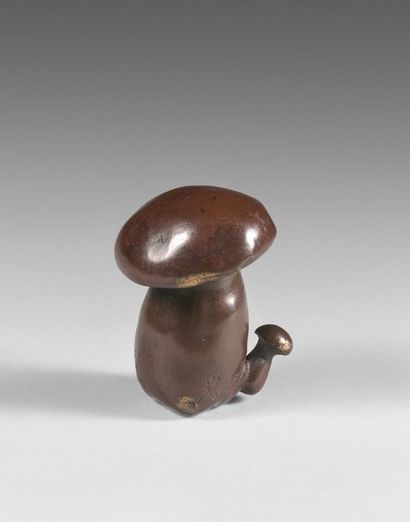85- Bronze okimono with a JAPANESE mushroom....