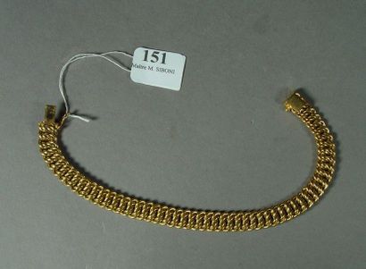 null 151- Bracelet en or

Pds : 11,8 g