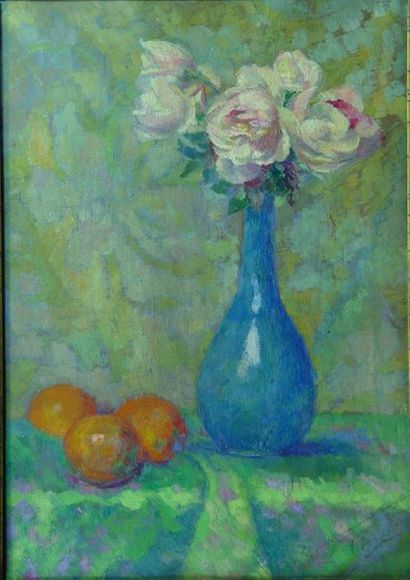 null 28- ROGERS (?) ''Vase of roses'' Oil on paper signed lower right 50 x 35 cm