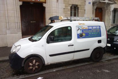 null 
Véhicule RENAULT KANGOO

Fourgon

Immatriculé AP 816 MZ

1èrè  Mise en circulation...