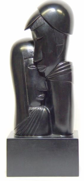 LAMBERT Rucki (1888-1967) "Tendresse" Sculpture en bronze à patine noire, numérotée...