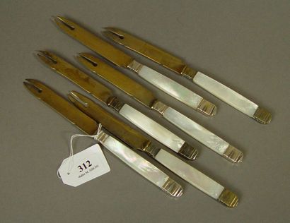null 312- 6 cheese or melon knives with mother-of-pearl handles and gold metal b...