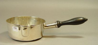 null 320- Silver saucepan, punch Vieillard Spout, side handle in wood XIXth century...