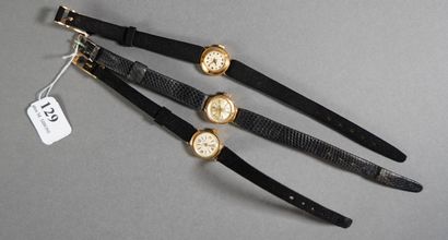 null 
129- LIP, CHILEX et ELECTRA




Trois montres de dame en or




Bracelets cuir




Pds...