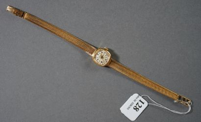 null 128- ELECTRA

Bracelet montre de dame en or jaune

Pds : 18,20 g