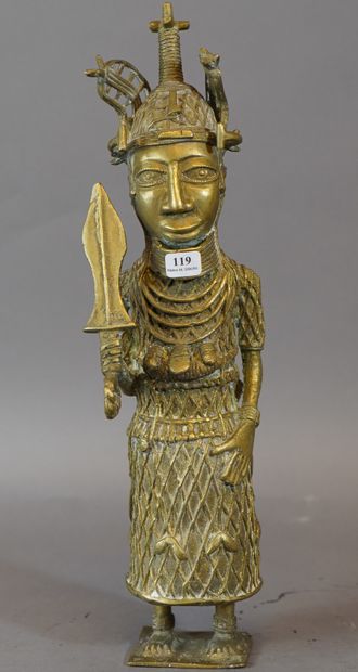 null 119- ''Le lancier''

Statue africaine en bronze

H : 44 cm