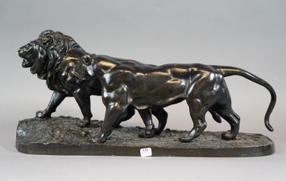 null 126- Heinrich August WALGER (1829-1909)

Couple de lions sculpté en bronze

Signé...