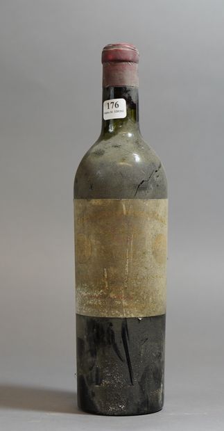 null 176- 1 bouteille de Château Cheval Blanc St Emilion 1950