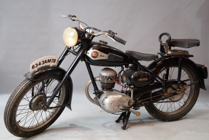 null 1- Moto MAGNA DEBON Type PATD 1951 125 cm3