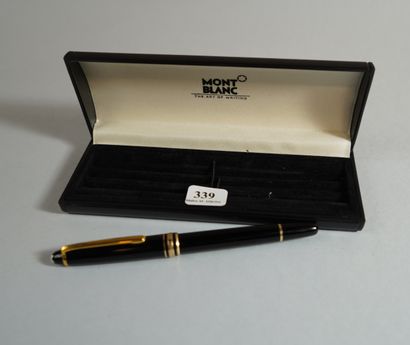 null 339- MONTBLANC

Stylo à plume, plume en or