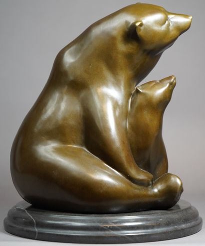 null 
394- MILO ''Ourson et sa mère'' Groupe en bronze Socle en marbre H : 32 cm...