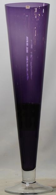 null 474- Important vase en verre fumé H : 107 cm