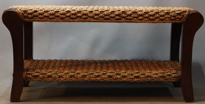 null 468- Table basse à deux plateaux en bois et rotin 50 x 107 x 60 cm