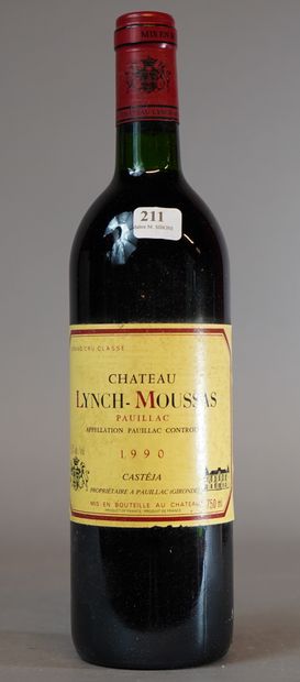 null 211- 12 bouteilles de Château Lynch Moussac, Pauillac 1990