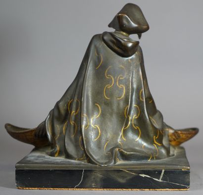 null 
353- Justin-Chrystostome SANSON (1833-1910) ''Femme aux paniers'' Bronze sur...