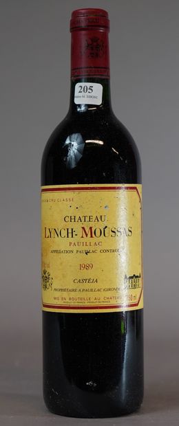 null 205- 12 bouteilles de Château Lynch Moussas, Pauillac 1989