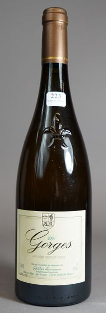 null 223- 5 bouteilles de Muscadet Gorges Grand Cru Domaine Gilles Luneau 2007 (75...