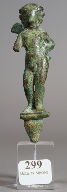 299- Statuette d'Eros debout Bronze usé à...