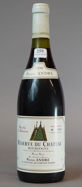 259- 3 bouteilles de Pinot Noir Château de...