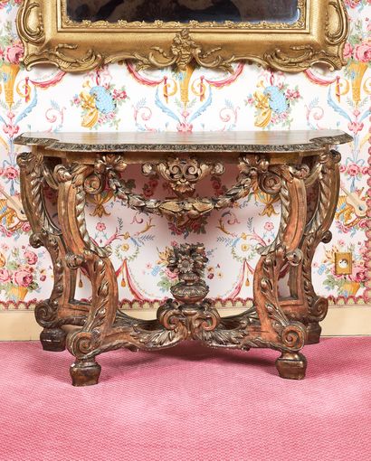 null 114- Console en bois sculpté et laqué or de style Baroque (Accidents, restaurations,...