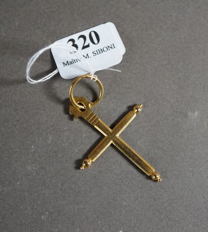 null 320- Pendentif Croix dite ''Jeannette'' en or jaune Pds : 2,80 g