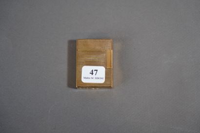 47- DUPONT Lighter in gilded metal