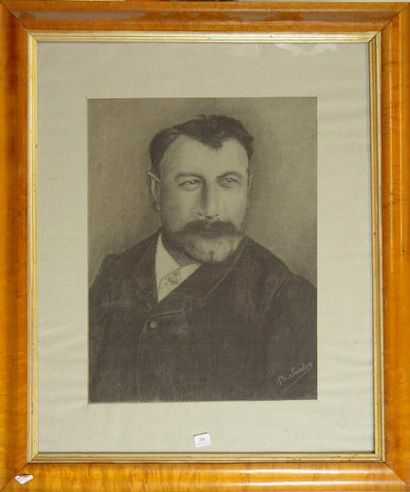 P.B SANDON "Portrait d'homme" Dessin signé en bas à droite Dim: 42 x 32 cm