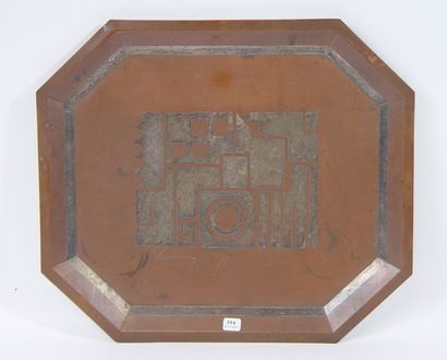 CHRISTOFLE Plateau octogonal en cuivre et métal, à décor de figures géométriques