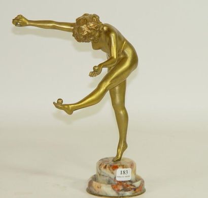 COLINET "Danseuse aux balles" Bronze doré, socle de marbre Hauteur: 22 cm