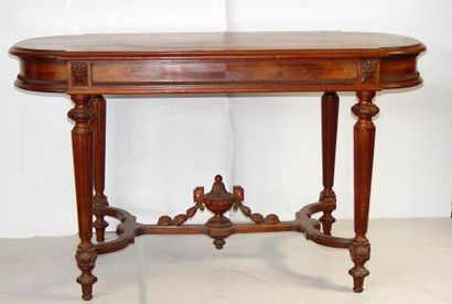 null Table de milieu en bois de placage Pieds cannelés Style Louis XVI