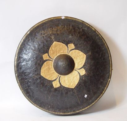 null Important gong en bronze 
Diamètre: 78 cm