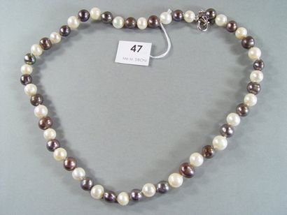 null 47- Collier de perles