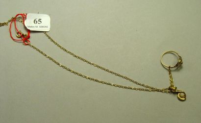 null Lot comprenant une chaîne de cou en or jaune 14 K (accident), un pendentif et...