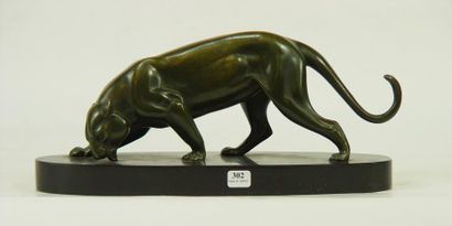 null 'Panthère''

Bronze, patine brune

Socle en marbre noir

Epoque 1925-1930

H....