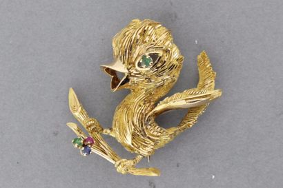 null 216- Broche "Oiseau" en or émaillé ornée de rubis, de saphirs et d’émeraudes

Pds :...