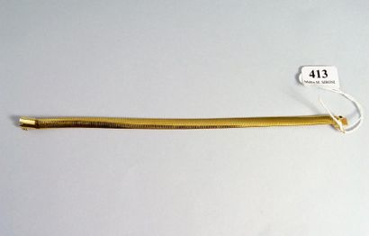 null 413- Bracelet en or jaune

Pds : 16,20 g