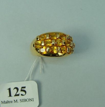 null 125- Bague jonc en or jaune ornée d'un pavage de citrines ovales

TDD : 60

Pds...