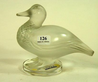 null 126- LALIQUE France

Canard en cristal

Hauteur : 12 cm