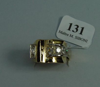 null 131- Bague pont en or jaune ornée de diamants taille ancienne d'environ 0,90...