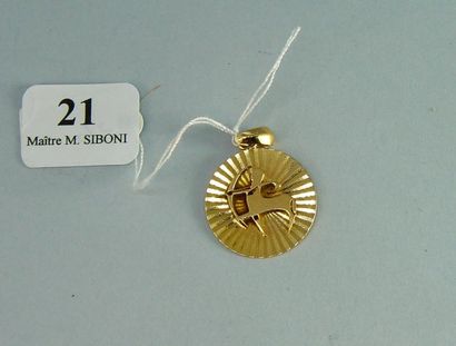 null 21- Médaille ''Zodiaque''

Pds net : 3,10 g