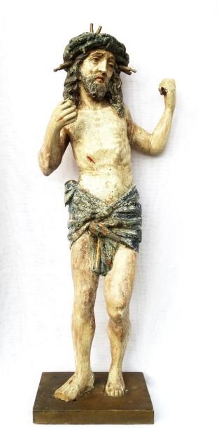 null 78- Sculpture ronde-bosse en bois polychrome représentant le Christ aux Outrages...