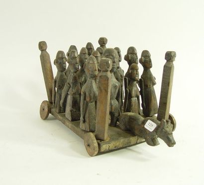 null 125- Chariot et personnages en bois sculpté

Inde