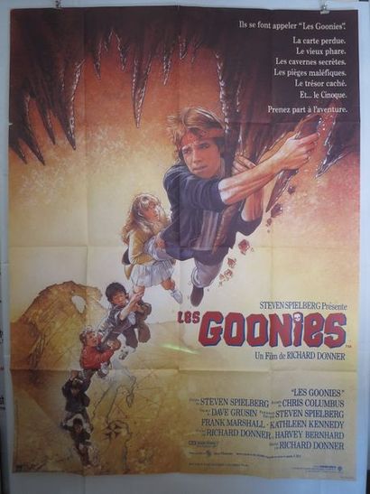 null 90- "LES GOONIES" (1985) de Richard Donner et, Steven Spielberg.

Film Warner...