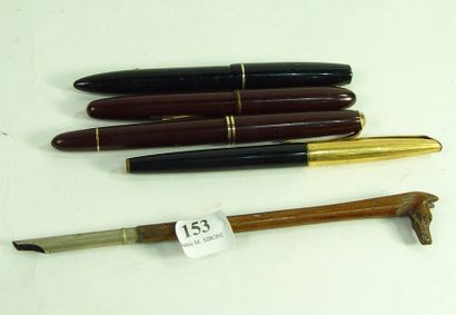 null 153- Cinq stylos plume

Trois plumes en or