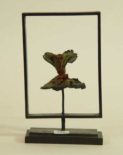 null 152- J. WERLE

''Danseuse''

Bronze signé, daté 2009 et numéroté 6/8

Hauteur...